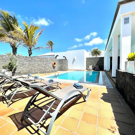B Mamma Mia Lanzarote Villa Playa Blanca (Lanzarote)