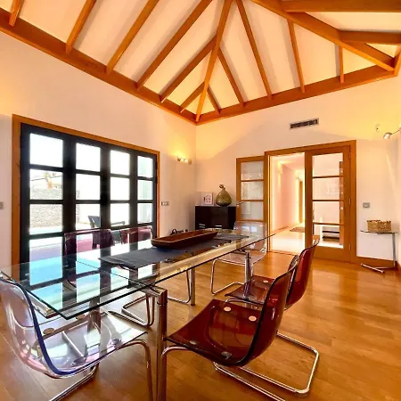 B Mamma Mia Lanzarote Villa