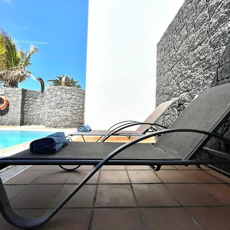 B Mamma Mia Lanzarote Villa *